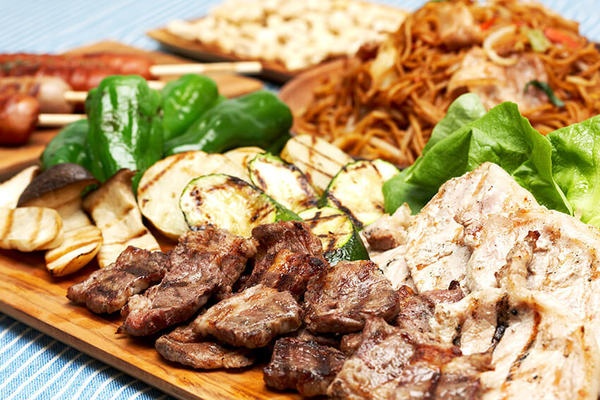 ROOF TOP BBQ CAFE BAR Flags店7