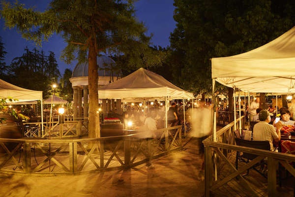 京王フローラルガーデンアンジェ BBQ-VILLAGE6