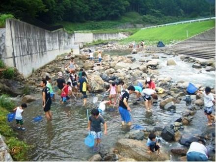 止々呂美ふれあい広場6