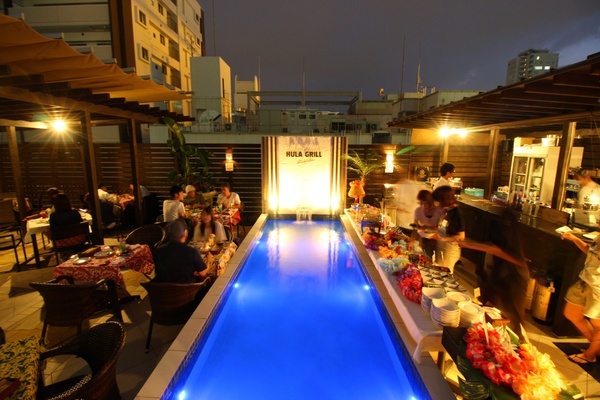 HULA GRILL the garden1