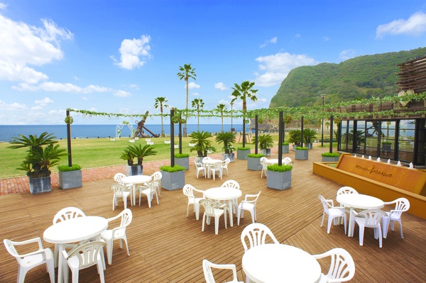 レストラン アズロマーレ